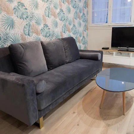 Colombes Centre Apartment *